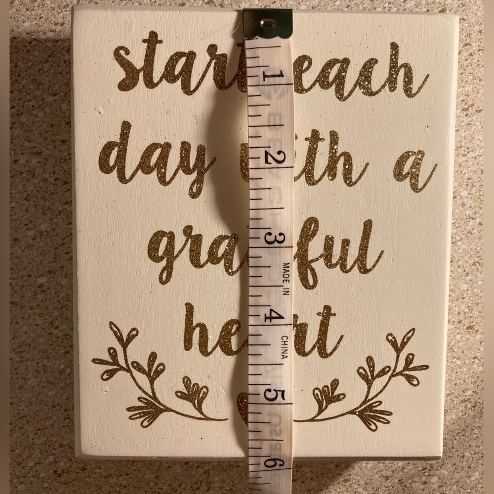 Home decor - Picture 2 of 6